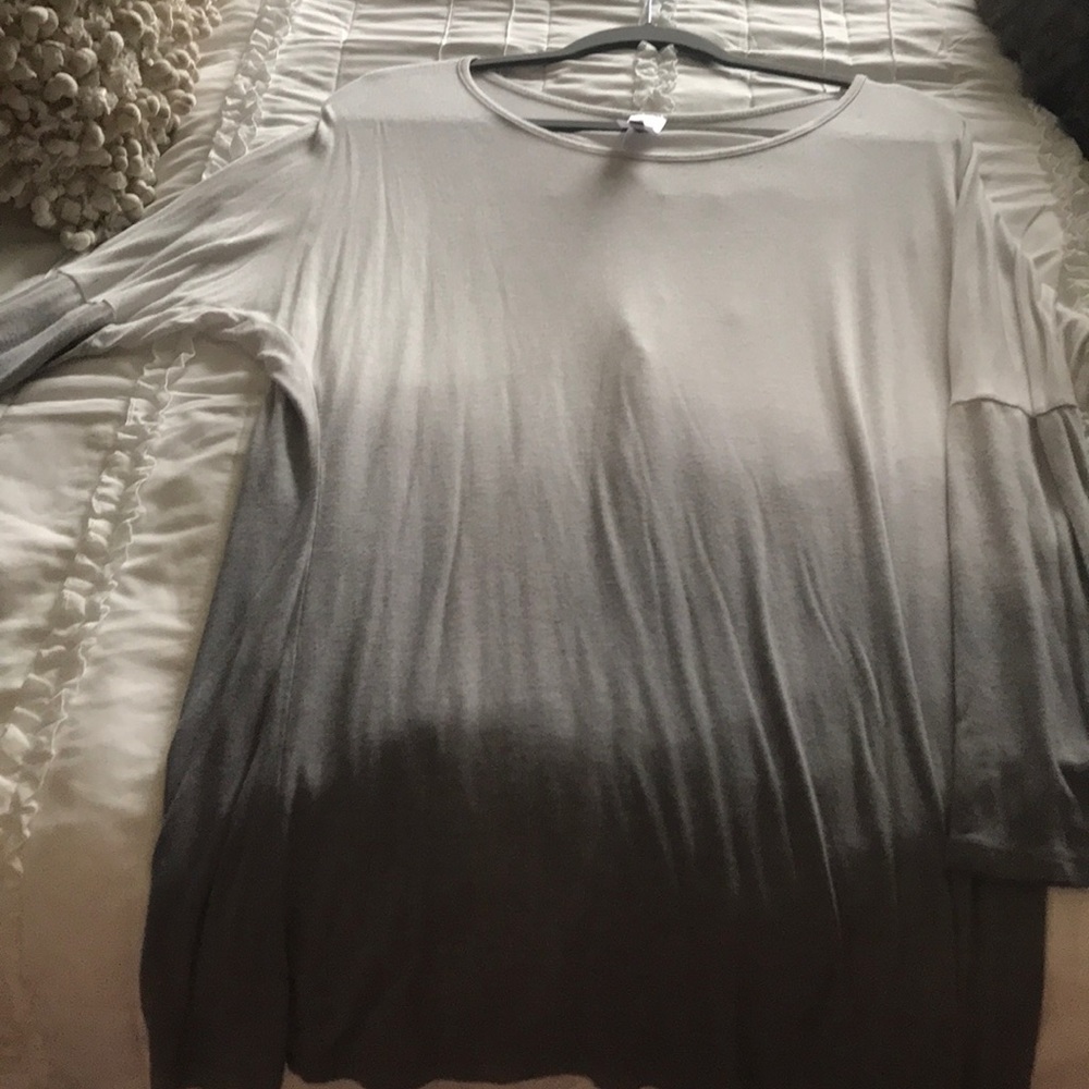 Gray and white ombré tunic
